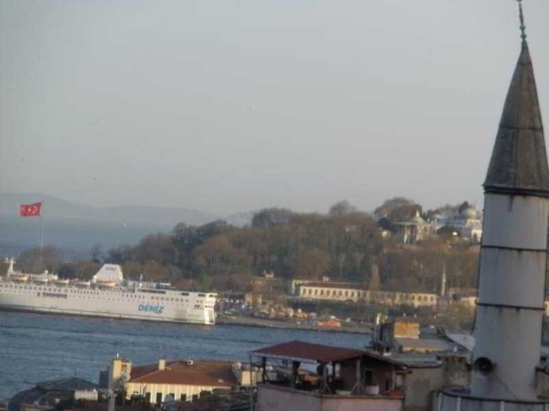 New Redriver Hostel Estambul Exterior foto